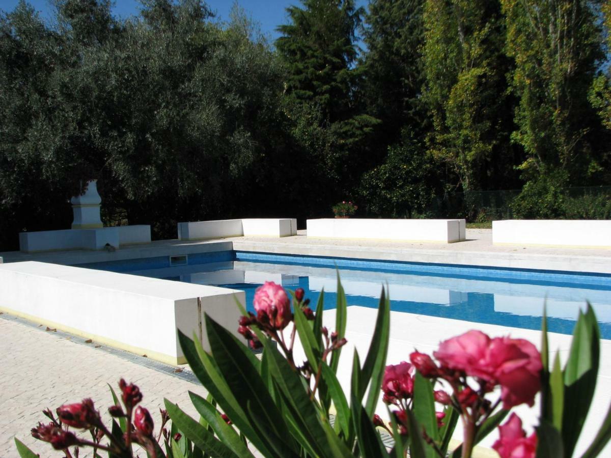 Bed and Breakfast Quinta Do Outeiro Вила-Нова-ди-Пояриш Экстерьер фото